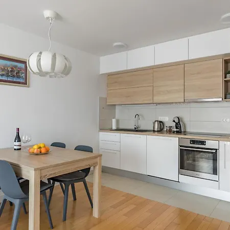 Diva With Free Private Parking 아파트 스플리트